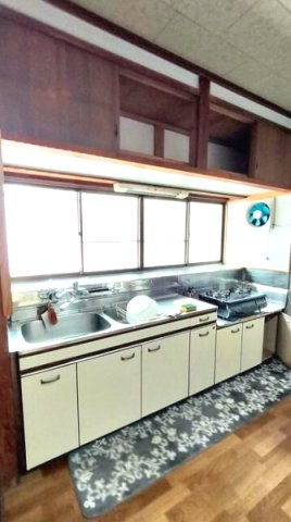 鴻巣市前砂　中古戸建のキッチン