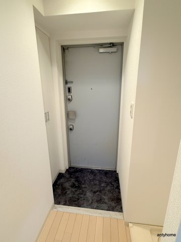 ルクレ新町レジデンス　仲介手数料無料の玄関
