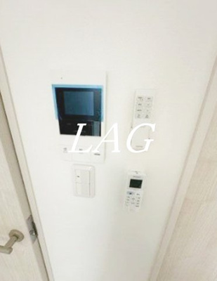 【内装】 | アペリティフ久米川 | モニター付きインターフォンです。