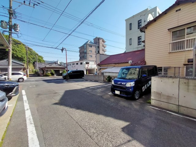瀬戸越三丁目駐車場跡地の前面道路含む現地写真