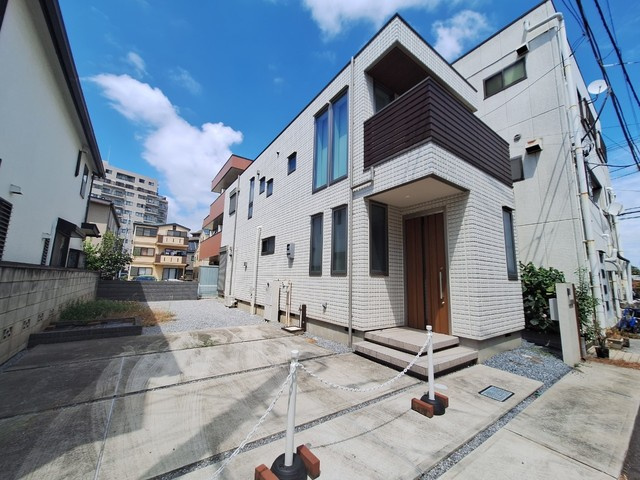 大塚町ヘーベルハウスの外観|★旭化成　ヘーベルハウス　戸建タイプ★