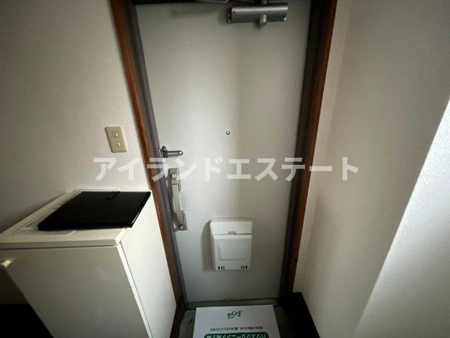 アルデバラン　3方角住戸　最上階　ネット無料の玄関|※別号室参考写真
