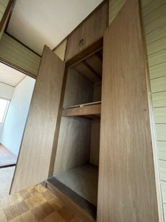 【収納】 | 袖ヶ浦市今井　中古戸建　袖ヶ浦駅 | 2F踊り場の収納