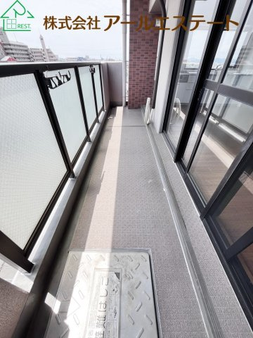 プレステージ姫路西飾磨Ⅱ　　山陽電鉄網干線「西飾磨駅」徒歩3分のバルコニー