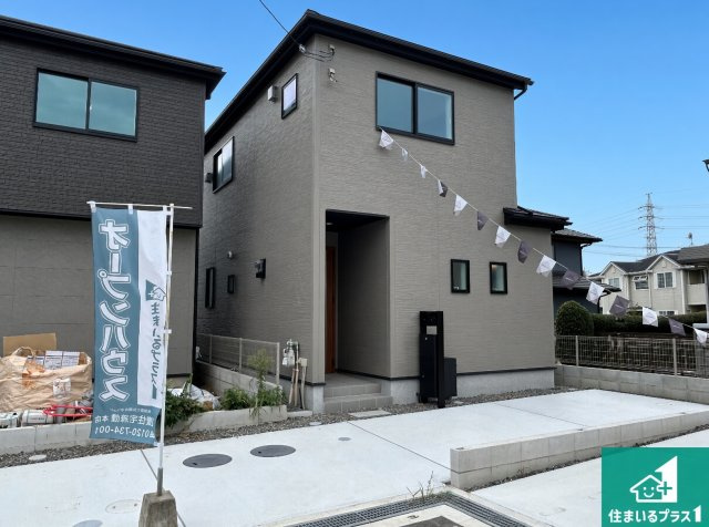 ◆泉佐野市南中安松　第1期　新築一戸建ての外観|安心の10年保証！外観を美しく保ち、雨水で汚れを落とします！気になることがありましたら、お気軽にお問い合わせください！