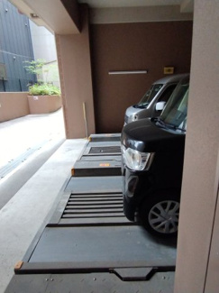 【駐車場】 | S-RESIDENCE難波VIALE | 機械式駐車場
