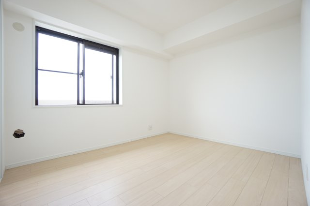 藤和シティコープ長久手の洋室|約6.0帖の洋室！中部屋でもエアコン設置可能です♪
