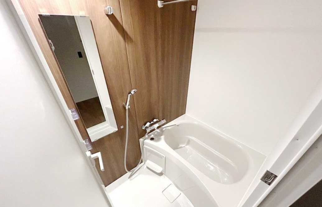 アトリオフラッツ三軒茶屋North　フリーレント　礼金０　築浅の浴室