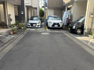【前面道路含む現地写真】 | 戸塚町ー中古住宅ー | 前面道路