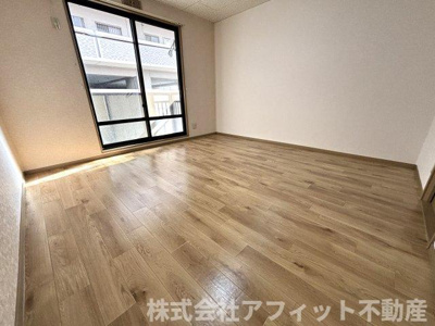 【居間・リビング】 | キャッスル吉田 | 洋室8帖　

