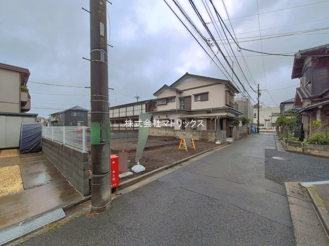 練馬区西大泉3丁目　長期優良住宅　ボリューム邸宅　限定1棟の前面道路含む現地写真
