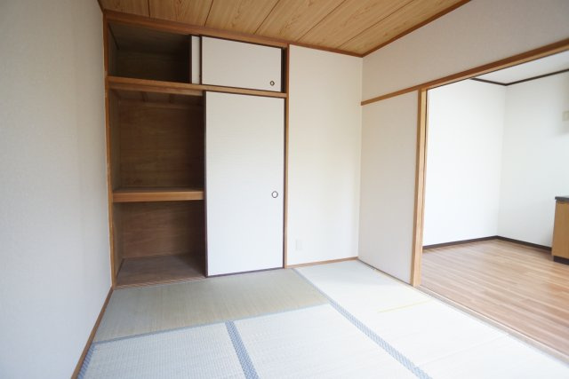 サンハイツ高司2番館の和室