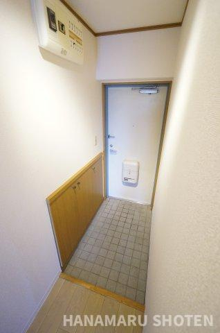 メヌエット81の玄関|＊当日ご案内可＊ご希望の物件まとめてご案内！弊社が掲載していない物件でもOK♪お気軽にご相談ください ♪お電話でのお問合わせがスムーズ♪