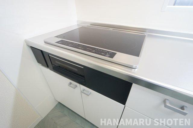 メヌエット81のキッチン|＊当日ご案内可＊ご希望の物件まとめてご案内！弊社が掲載していない物件でもOK♪お気軽にご相談ください ♪お電話でのお問合わせがスムーズ♪