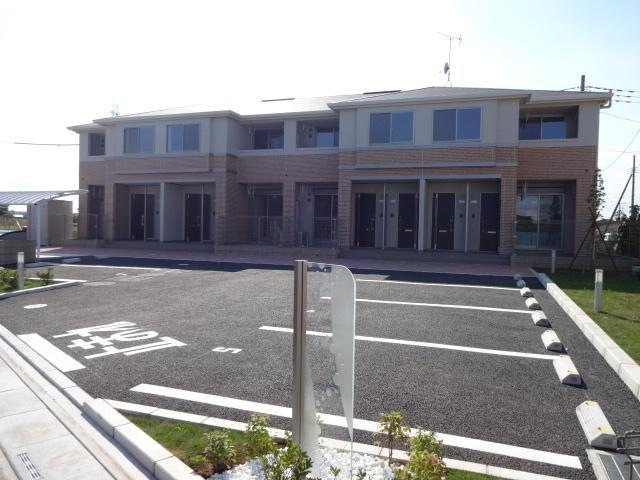 ロイヤルヒルズの駐車場|駐車場があります