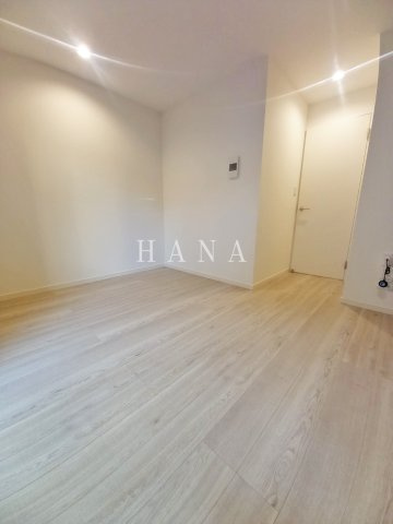 R氷川の寝室