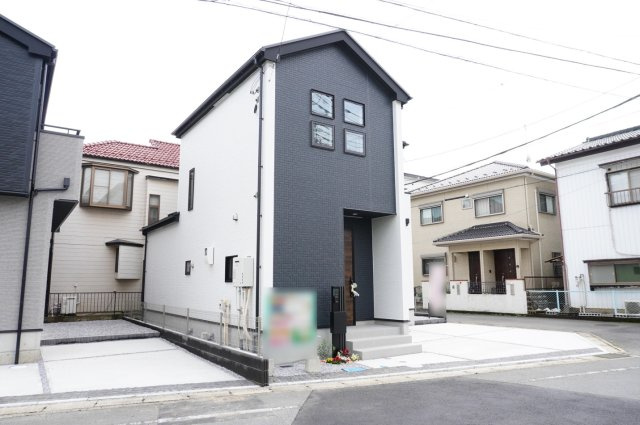 越谷市宮本町2丁目 新築分譲住宅 全2棟 2号棟の外観