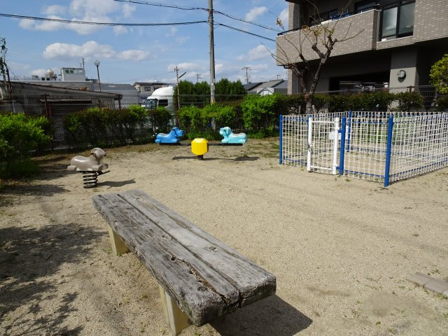 サーパス大東泉町の周辺