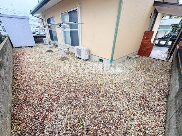 西彼杵郡時津町浜田郷の中古一戸建の庭