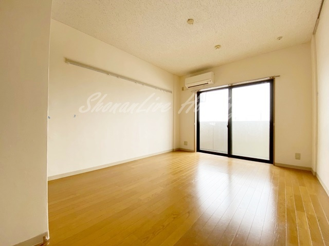 藤沢市湘南台４丁目の賃貸マンションの居間・リビング