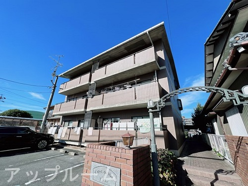 春日井市鳥居松町３丁目の賃貸マンション