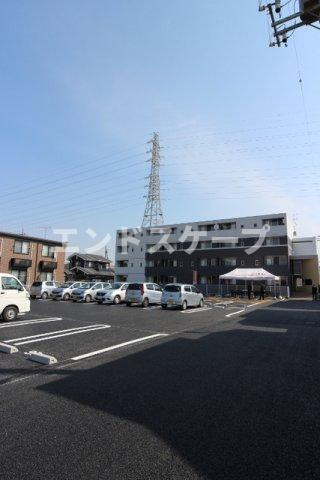 メゾン葵の駐車場|高崎、前橋のお部屋探しはエンドスケープまで！お客様の理想お聞かせ下さい♪
