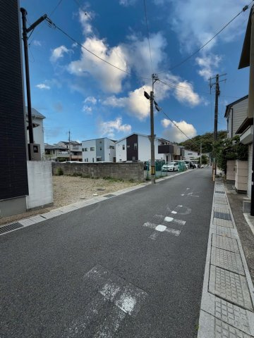 滝ノ町２丁目の前面道路含む現地写真