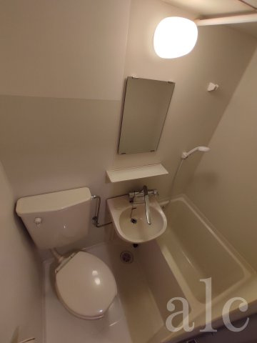 ジョイフル阿佐ヶ谷Ⅱのトイレ|コンパクトで使いやすいトイレです