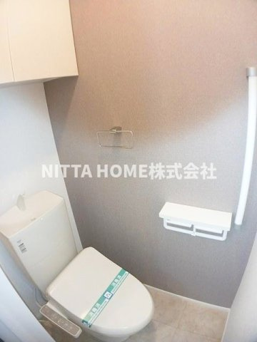 京丹後市峰山町杉谷のアパートのトイレ|温水洗浄付きのトイレです＊