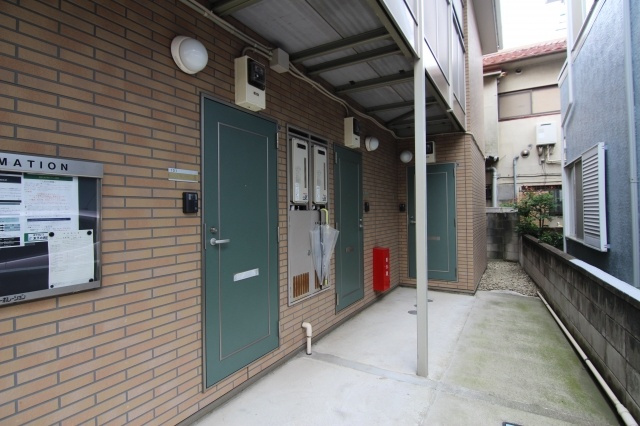 アムール芭蕉館のエントランス