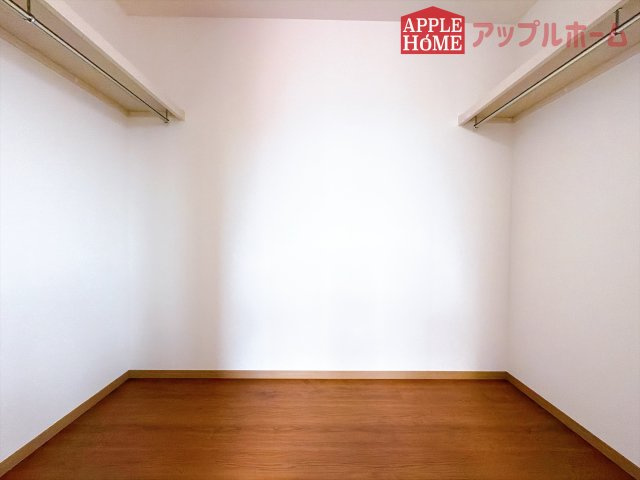 [新築住宅] 行田市佐間 第3期 全4棟の洋室|２階居室は全室収納あり！たっぷりある収納活用でお部屋もキレイを保てます♪