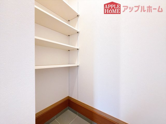 [新築住宅] 行田市佐間 第3期 全4棟の収納|SICあります♪
