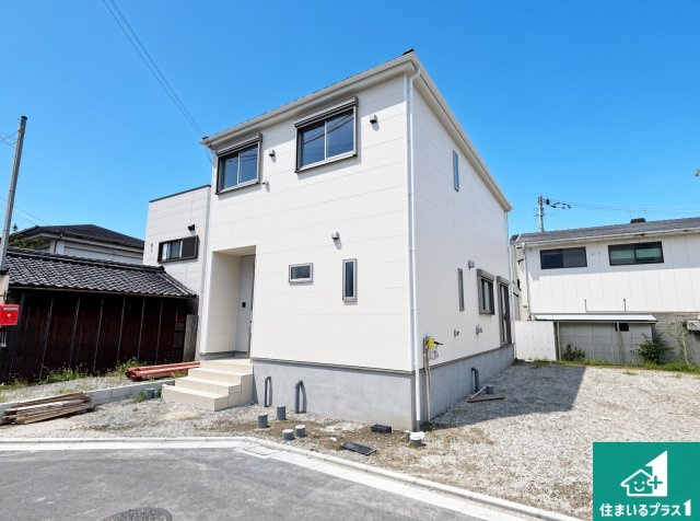 ■門真市江端町　第3期　新築一戸建ての外観|周辺は落ち着いた街並みの住宅地！子育てがしやすい住環境です！現地でしかわからない事もございます。是非一度ご覧ください。