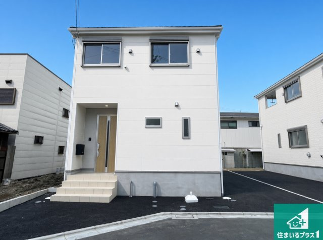 ■門真市江端町　第3期　新築一戸建ての外観|周辺は落ち着いた街並みの住宅地！子育てがしやすい住環境です！現地でしかわからない事もございます。是非一度ご覧ください。