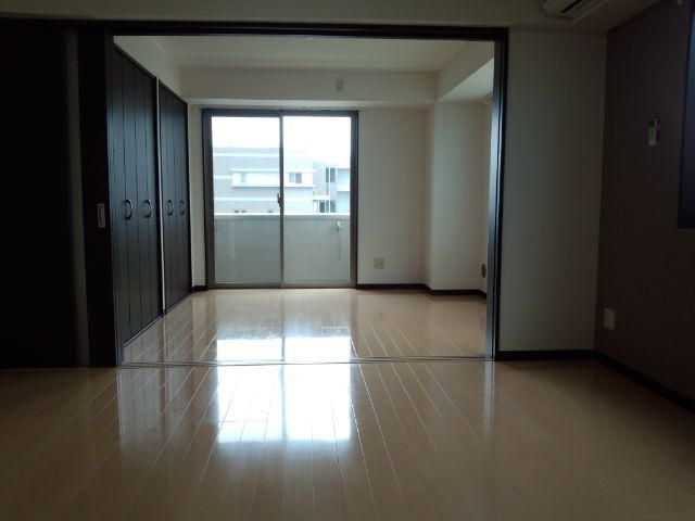 ラヴィエント町屋