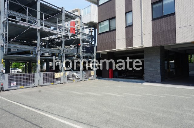 熊本市中央区水前寺公園の賃貸マンションの駐車場