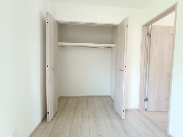 吉川市　中曽根2丁目　新築戸建　全3棟の収納|大きなスペースがあり、収納には困りません
