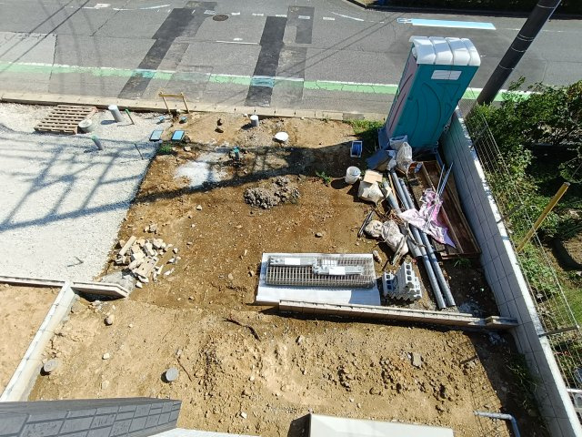 吉川市　中曽根2丁目　新築戸建　全3棟の駐車場|駐車スペースもあります