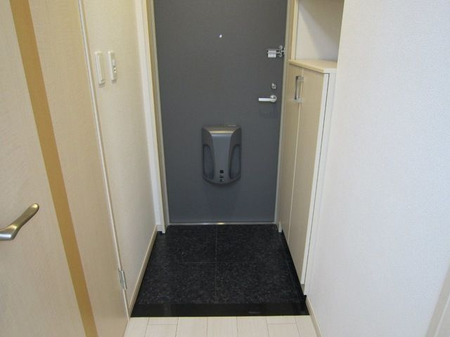 ロワールＦの玄関