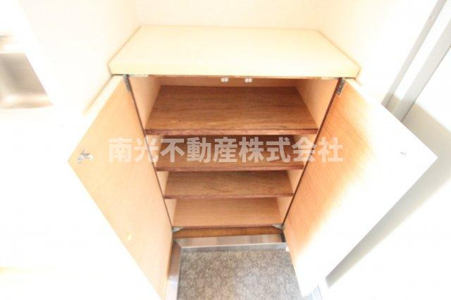 アミティ近大通りの収納|画像はセパレート工事前のものです。
