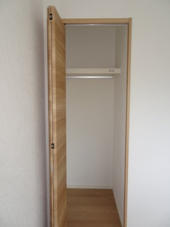 【収納】 | 川西市美山台３丁目3の37　中古一戸建て