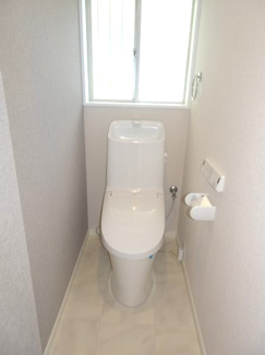 【トイレ】 | 川西市美山台３丁目3の37　中古一戸建て