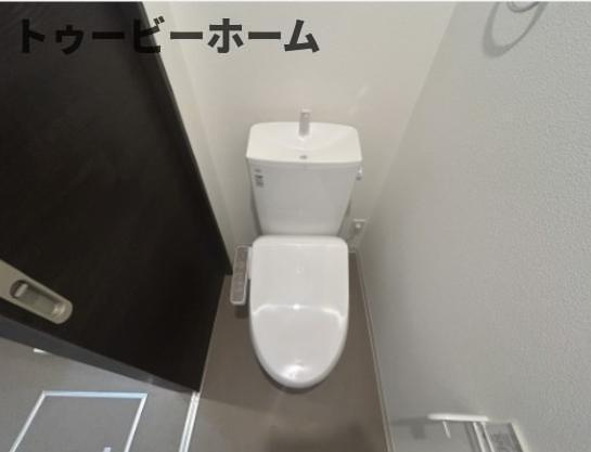 ジーメゾンペルラのトイレ|落ち着いた色調のトイレです