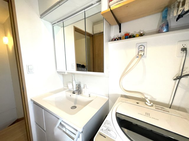 ＼☆価格改定しました／＼瑞穂区 築浅 美麗デザイナーズ住宅／の洗面所|Panasonic製の収納たっぷり洗面化粧台