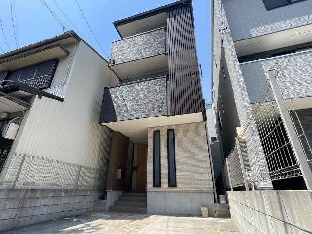 ＼☆価格改定しました／＼瑞穂区 築浅 美麗デザイナーズ住宅／の外観