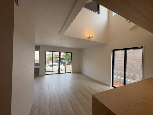坂戸市柳町　新築分譲　東武東上線『北坂戸駅』徒歩22分　【千代田小学区】の居間・リビング