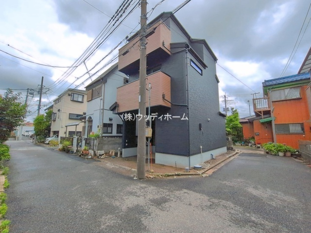 春日部市南4丁目第1期　新築一戸建ての前面道路含む現地写真