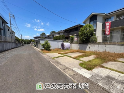 【前面道路含む現地写真】 | 小山市乙女1丁目中古住宅 | 幅員6ｍの前面道路