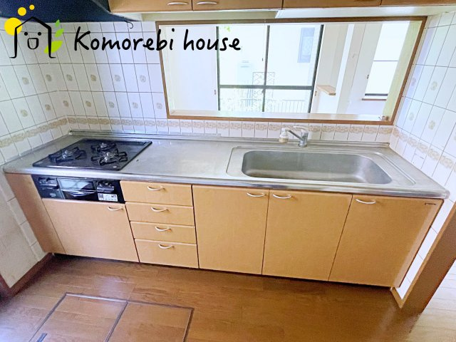 上尾市上　01期R　中古戸建のキッチン|26.5.30　撮影済み