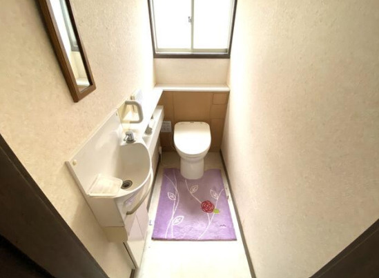 龍ヶ崎市城ノ内戸建のトイレ